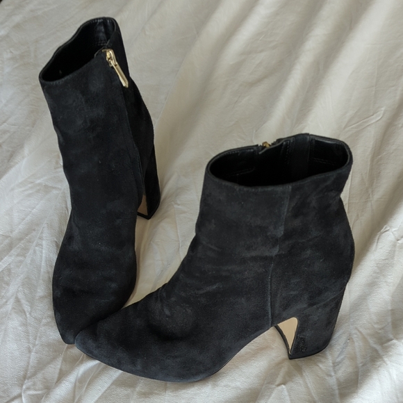 Sam Edelman Black Suede Ankle Booties - Picture 1 of 9
